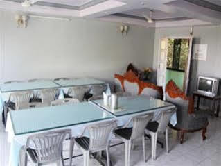 Hotel Madhuban Mahabaleshwar Luaran gambar